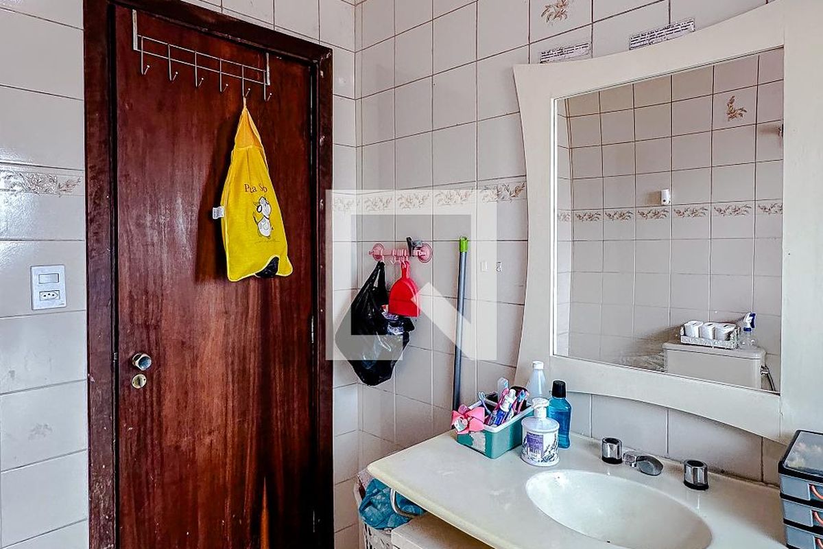 Casa, 3 quartos, 210 m² - Foto 82