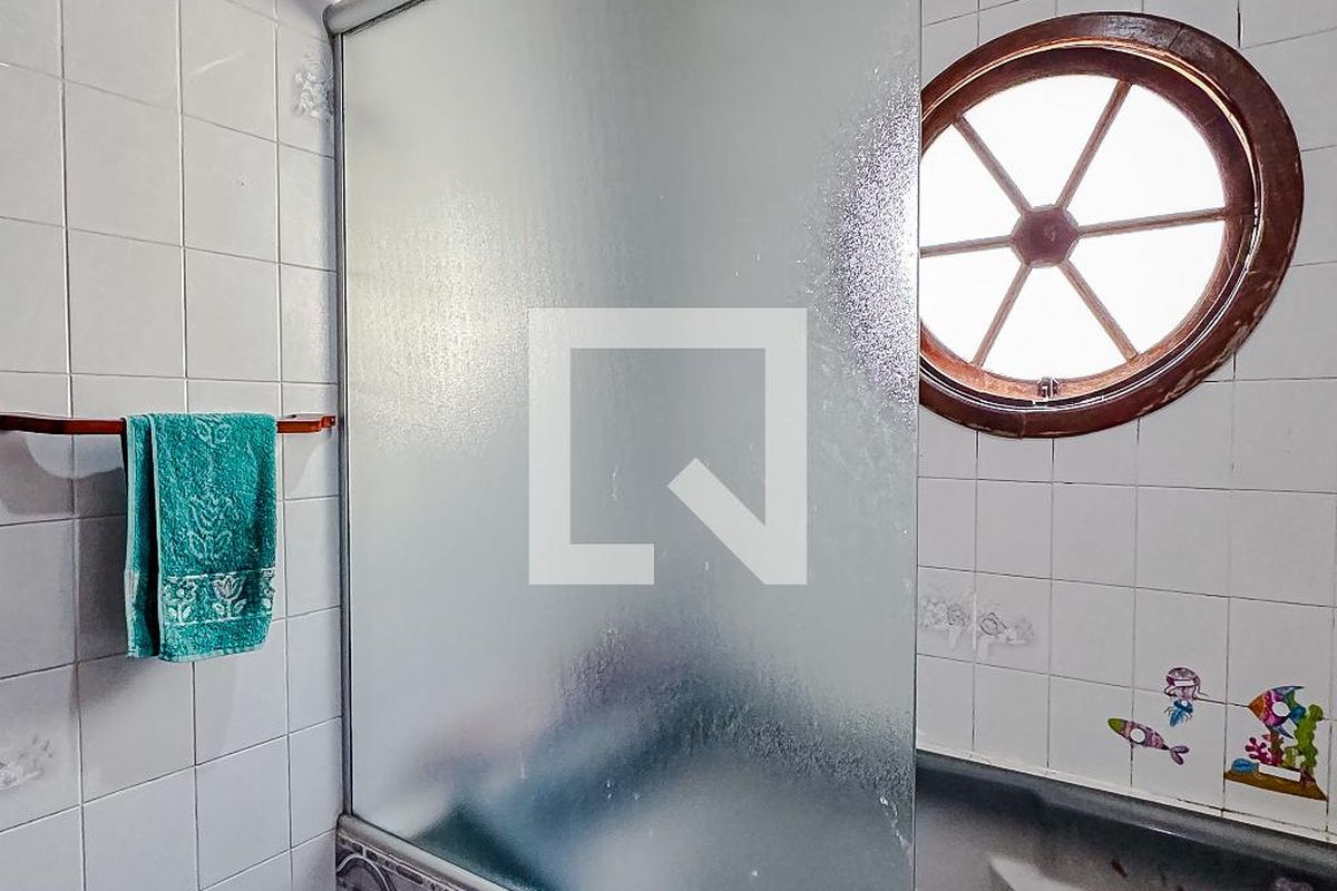 Casa, 3 quartos, 210 m² - Foto 40