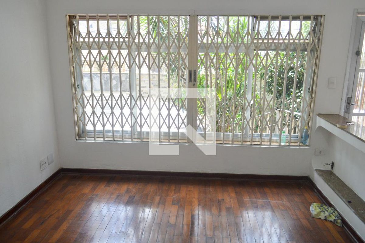 Casa, 3 quartos, 200 m² - Foto 6