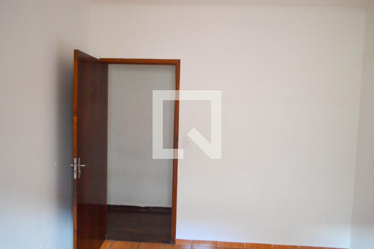 Casa, 3 quartos, 200 m² - Foto 24