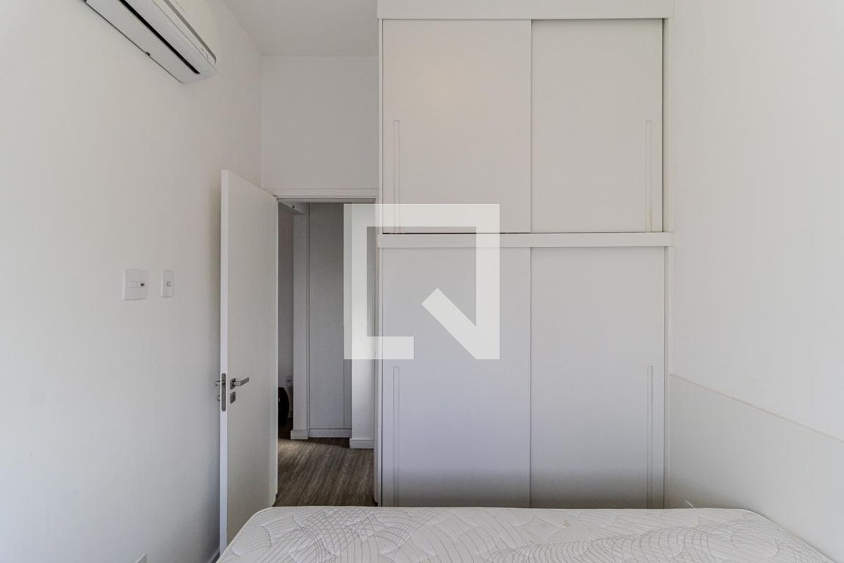 Apartamento, 1 quarto, 38 m² - Foto 11