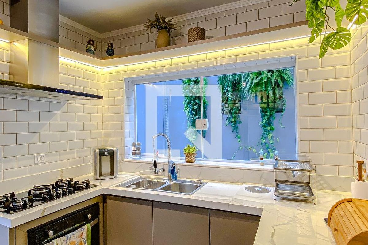 Casa, 3 quartos, 250 m² - Foto 93