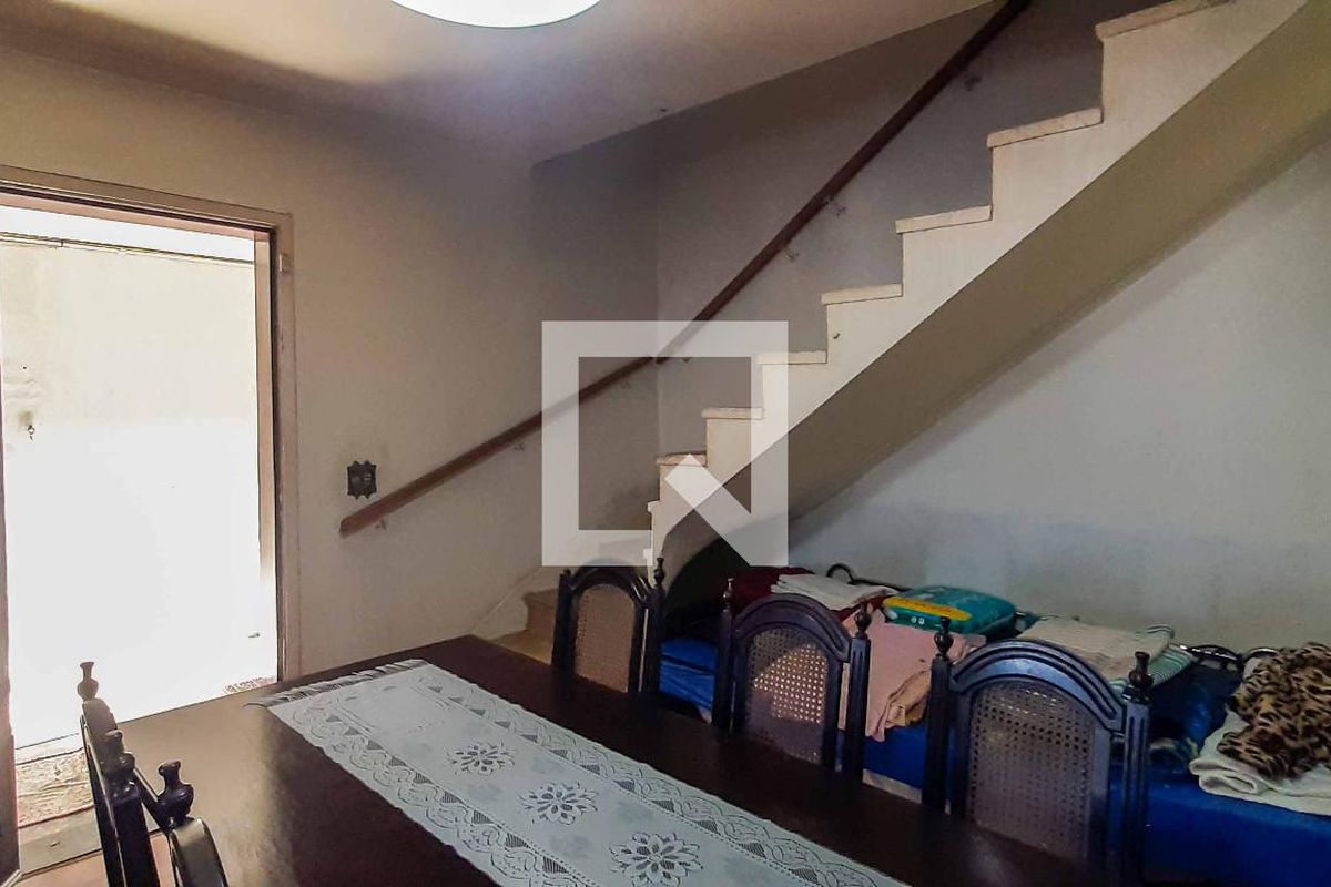 Casa, 3 quartos, 240 m² - Foto 6