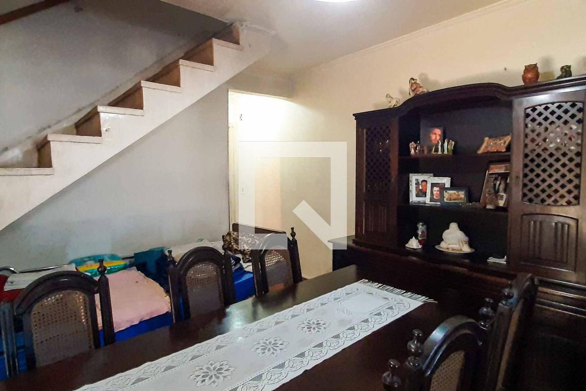 Casa, 3 quartos, 240 m² - Foto 4