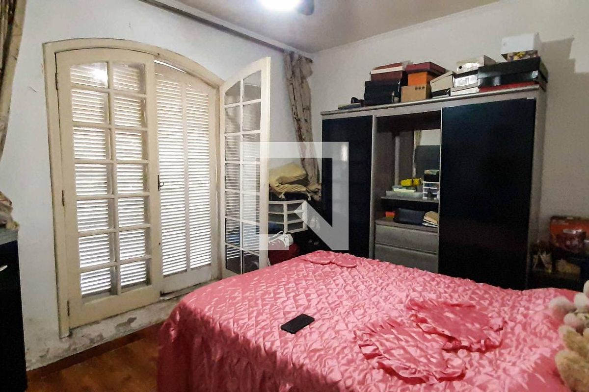 Casa, 3 quartos, 240 m² - Foto 46