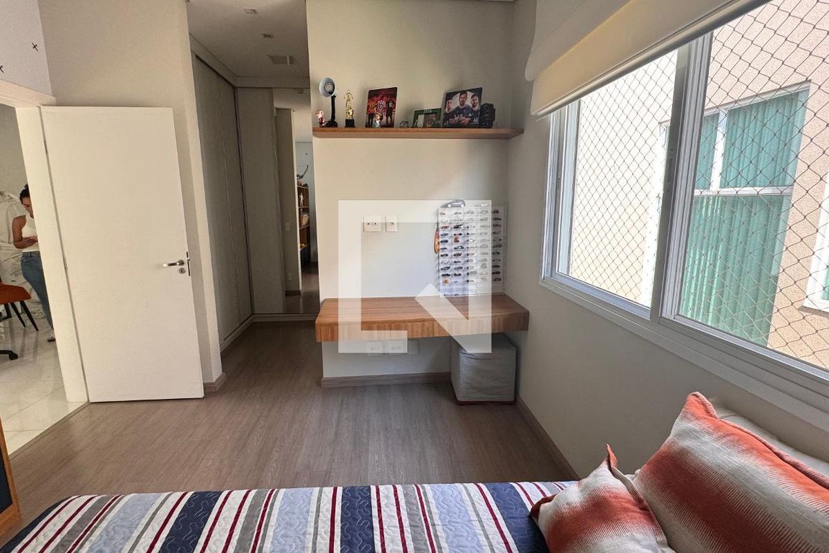 Casa à Venda - Swiss Park, 3 Quartos,  317 m2 em , Campinas - sp | SoloBR