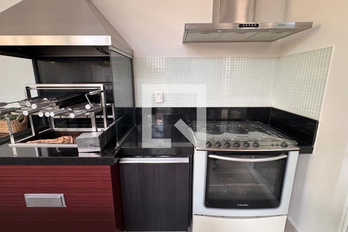 Casa à Venda - Swiss Park, 3 Quartos,  317 m2 em , Campinas - sp | SoloBR