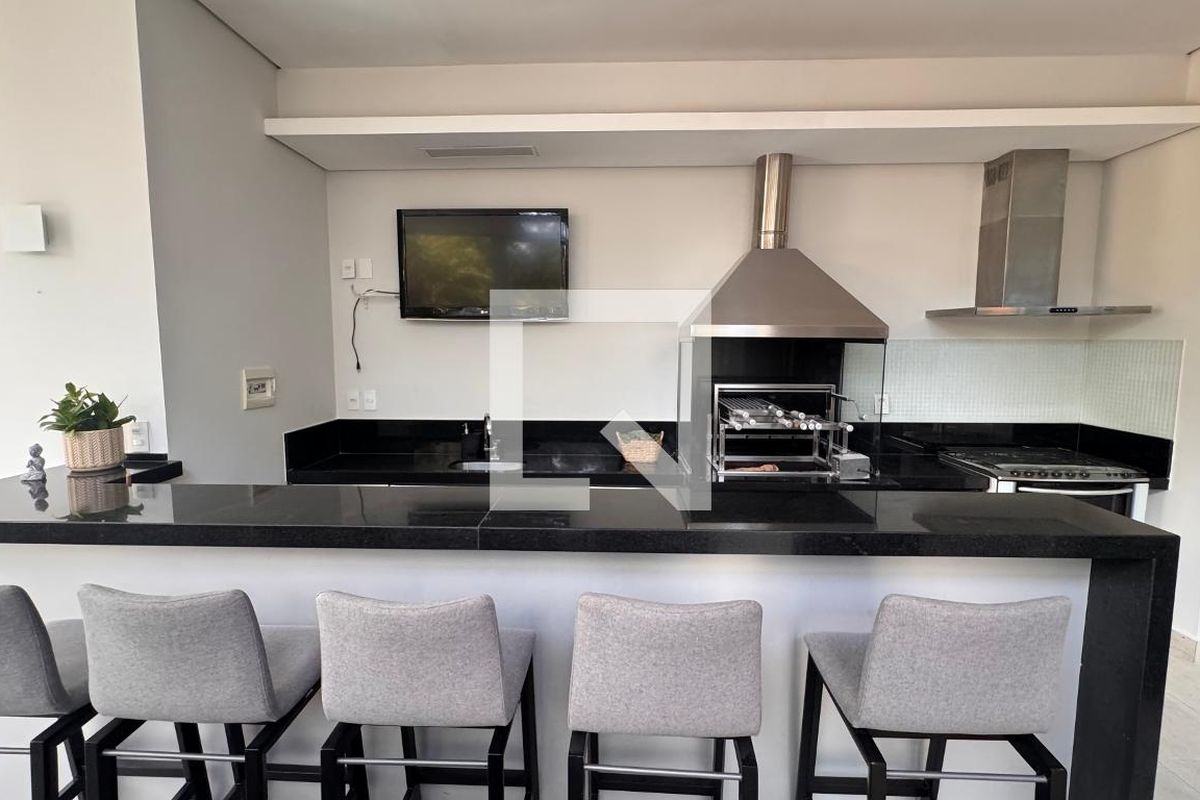 Casa à Venda - Swiss Park, 3 Quartos,  317 m2 em , Campinas - sp | SoloBR