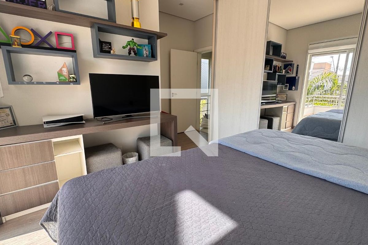 Casa à Venda - Swiss Park, 3 Quartos,  317 m2 em , Campinas - sp | SoloBR