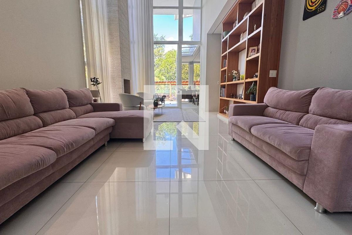 Casa à Venda - Swiss Park, 3 Quartos,  317 m2 em , Campinas - sp | SoloBR