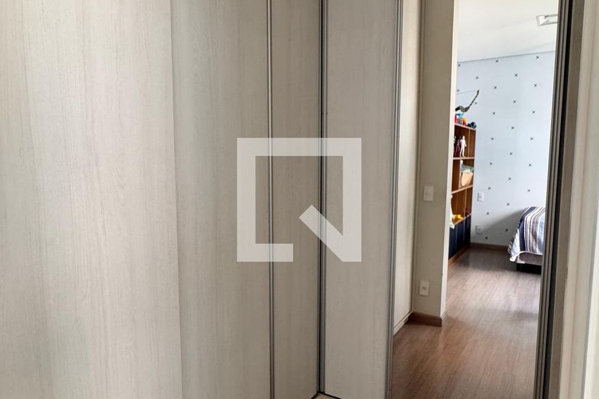 Casa à Venda - Swiss Park, 3 Quartos,  317 m2 em , Campinas - sp | SoloBR