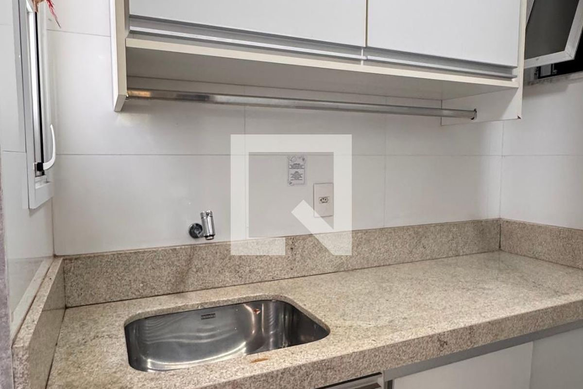 Casa à Venda - Swiss Park, 3 Quartos,  317 m2 em , Campinas - sp | SoloBR