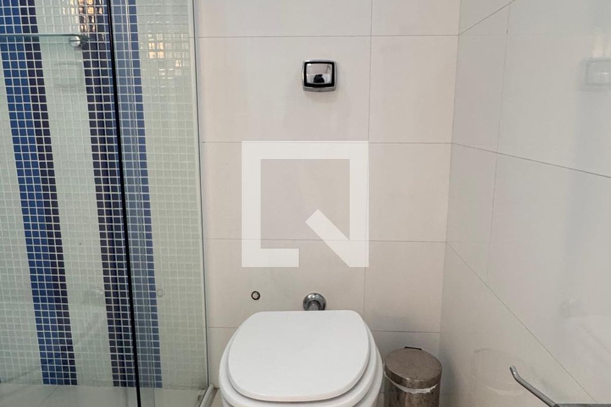 Casa à Venda - Swiss Park, 3 Quartos,  317 m2 em , Campinas - sp | SoloBR