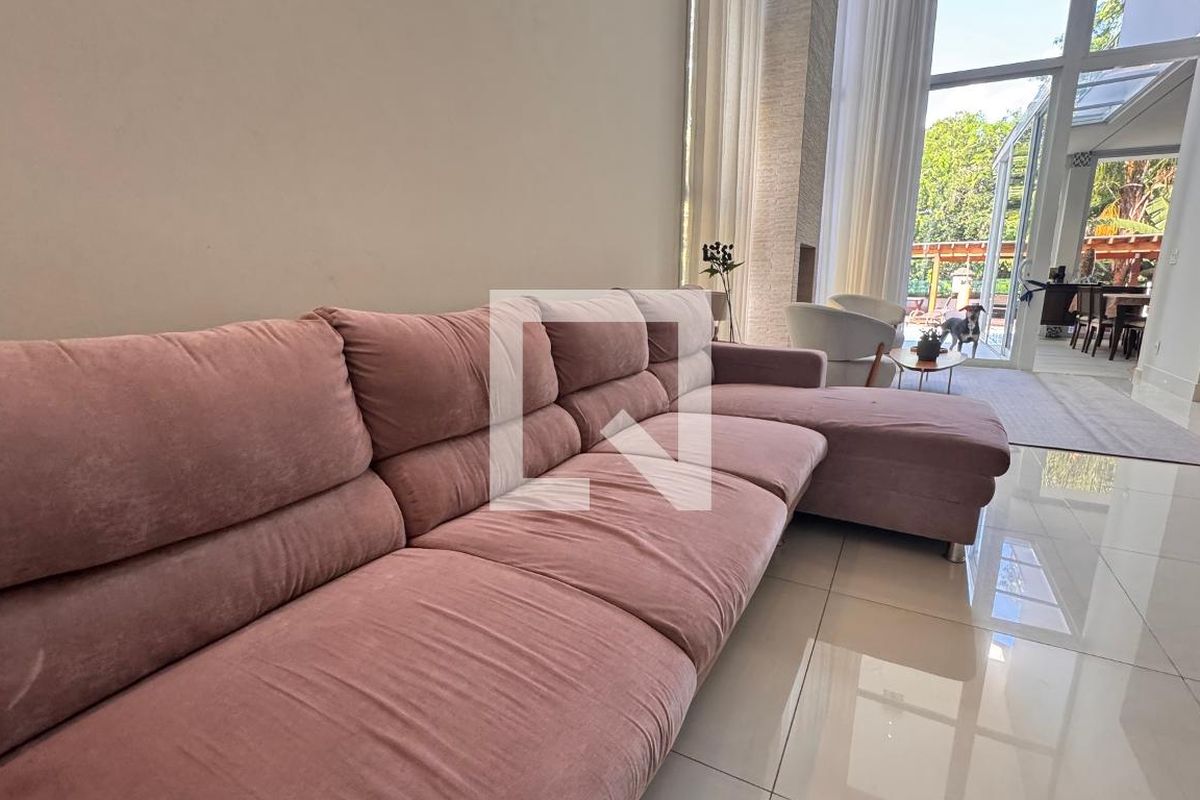 Casa à Venda - Swiss Park, 3 Quartos,  317 m2 em , Campinas - sp | SoloBR