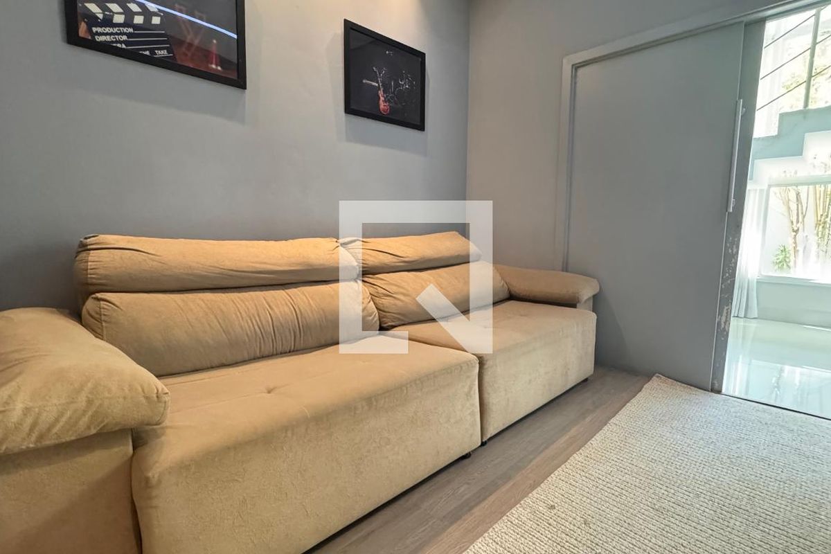Casa à Venda - Swiss Park, 3 Quartos,  317 m2 em , Campinas - sp | SoloBR