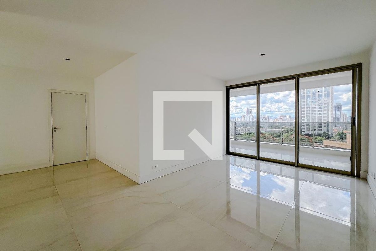 Apartamento, 3 quartos, 153 m² - Foto 1
