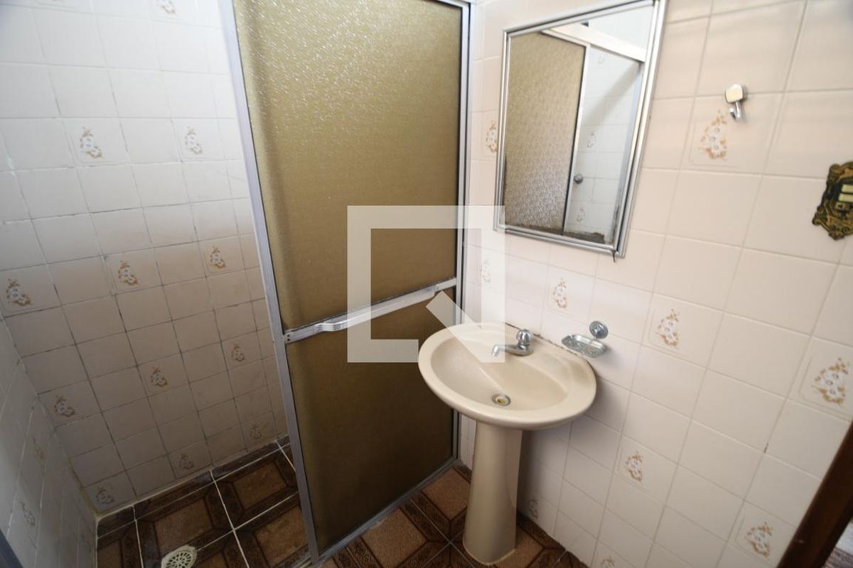 Casa à Venda - Jardim Santana, 3 Quartos,  200 m2 em , Campinas - sp | SoloBR