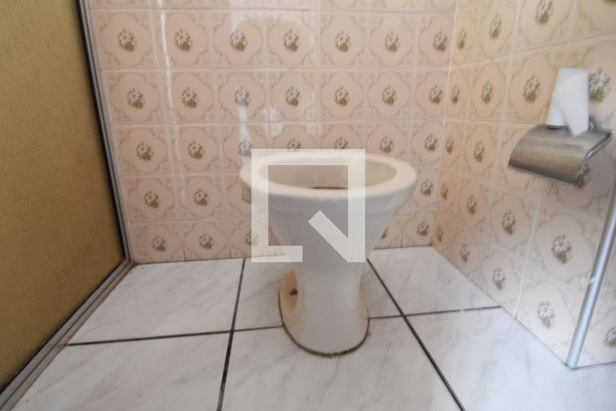 Casa à Venda - Jardim Santana, 3 Quartos,  200 m2 em , Campinas - sp | SoloBR