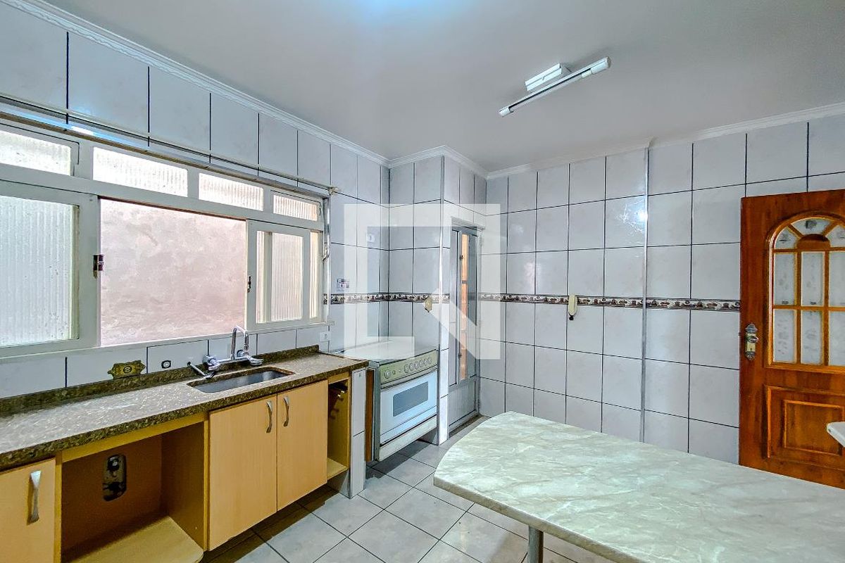 Casa, 4 quartos, 200 m² - Foto 64