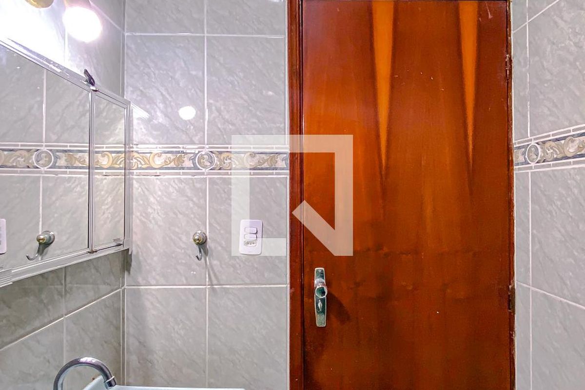 Casa, 4 quartos, 260 m² - Foto 54