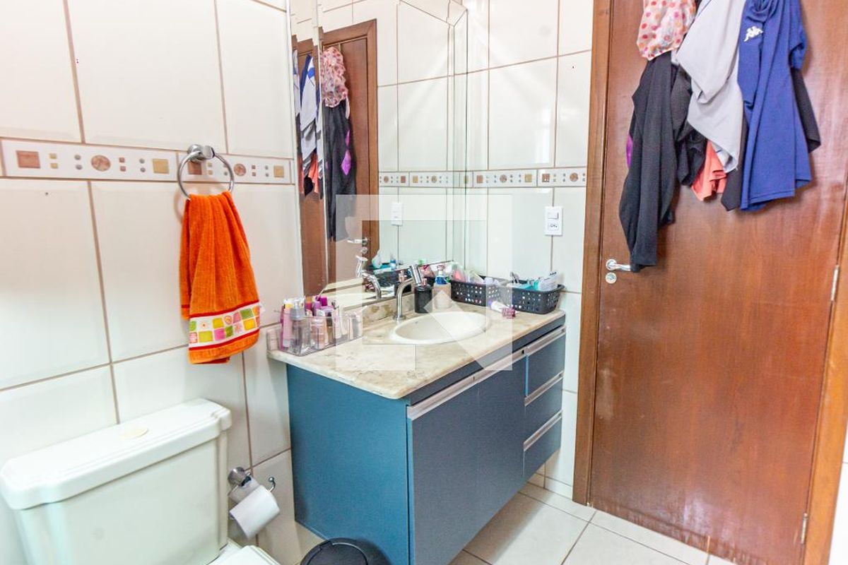 Casa, 3 quartos, 235 m² - Foto 35