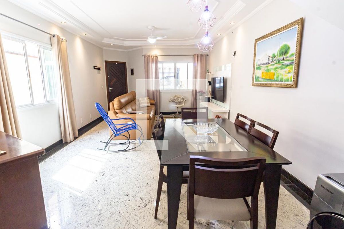 Casa, 3 quartos, 235 m² - Foto 10