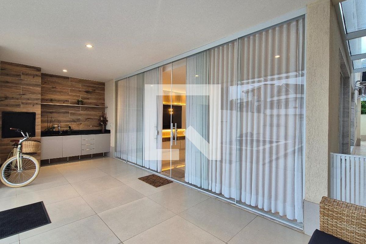Casa, 3 quartos, 350 m² - Foto 146