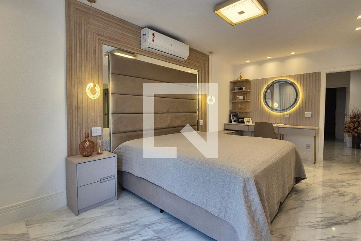 Casa, 3 quartos, 350 m² - Foto 32
