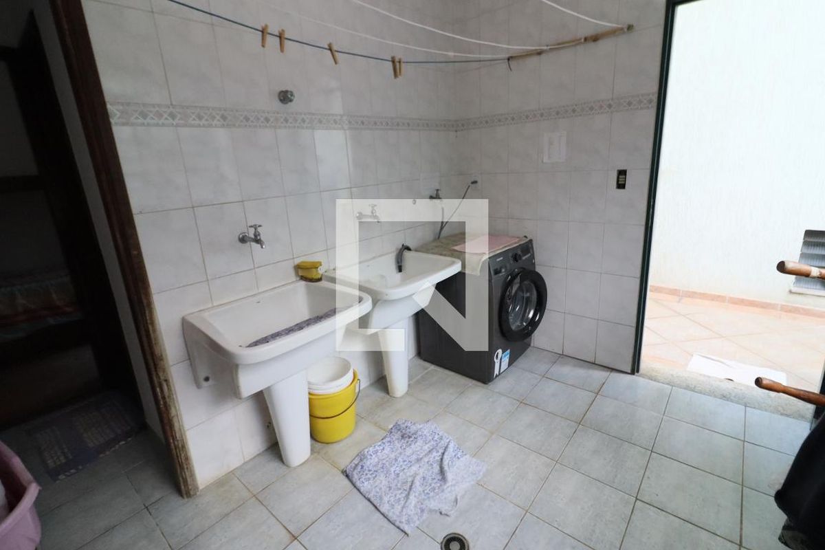 Casa, 6 quartos, 380 m² - Foto 102