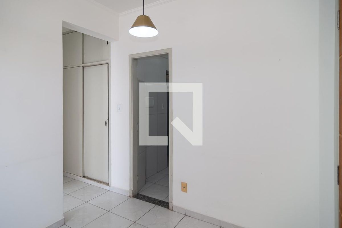 Apartamento, 2 quartos, 63 m² - Foto 4