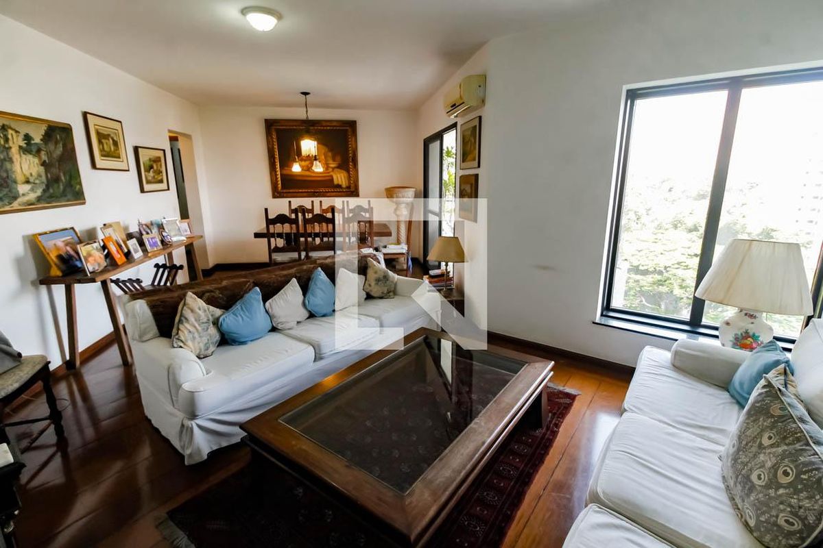Apartamento, 3 quartos, 140 m² - Foto 2