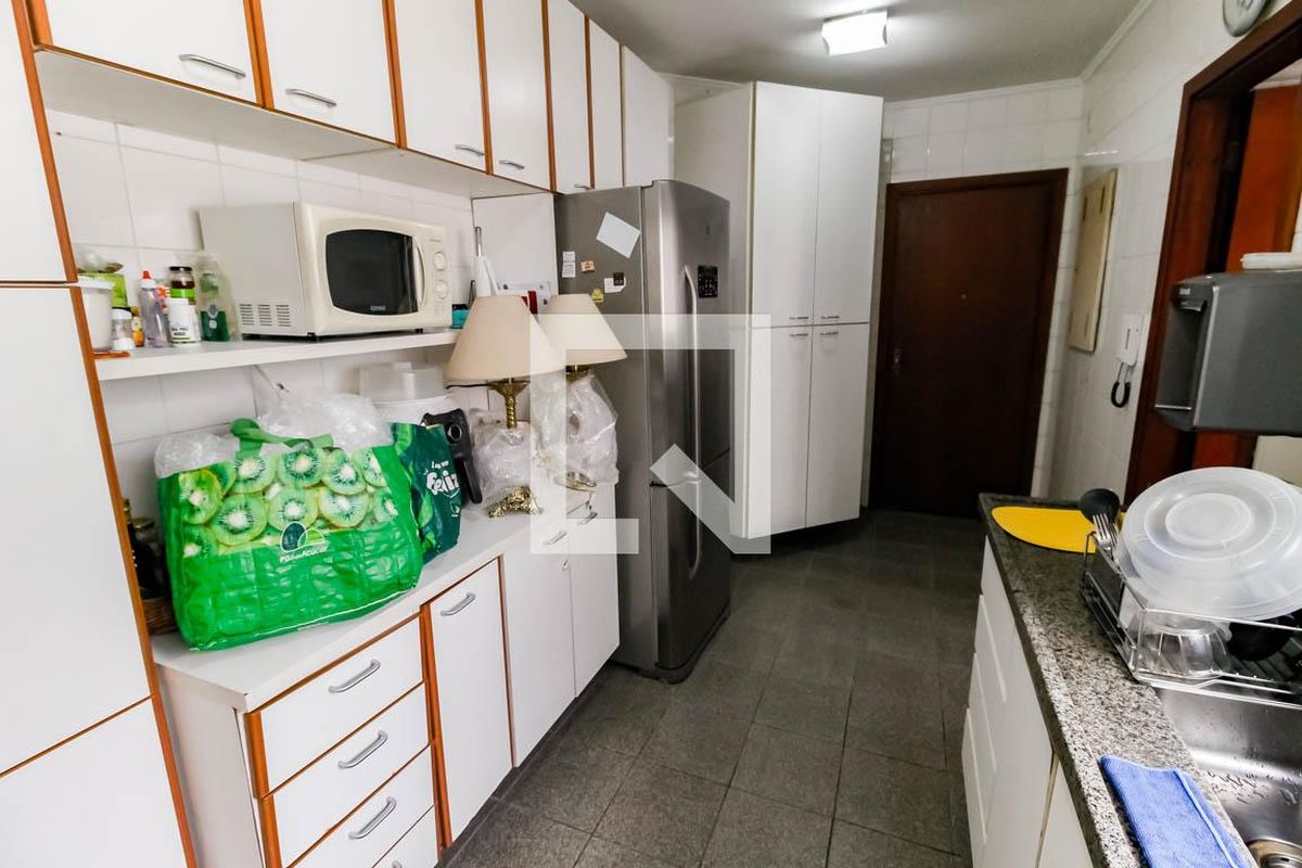 Apartamento, 3 quartos, 140 m² - Foto 76