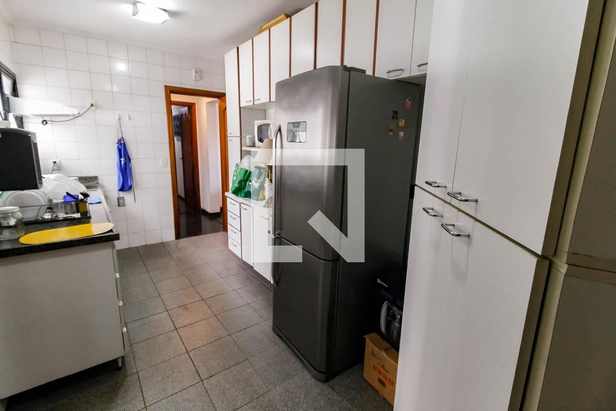 Apartamento, 3 quartos, 140 m² - Foto 82