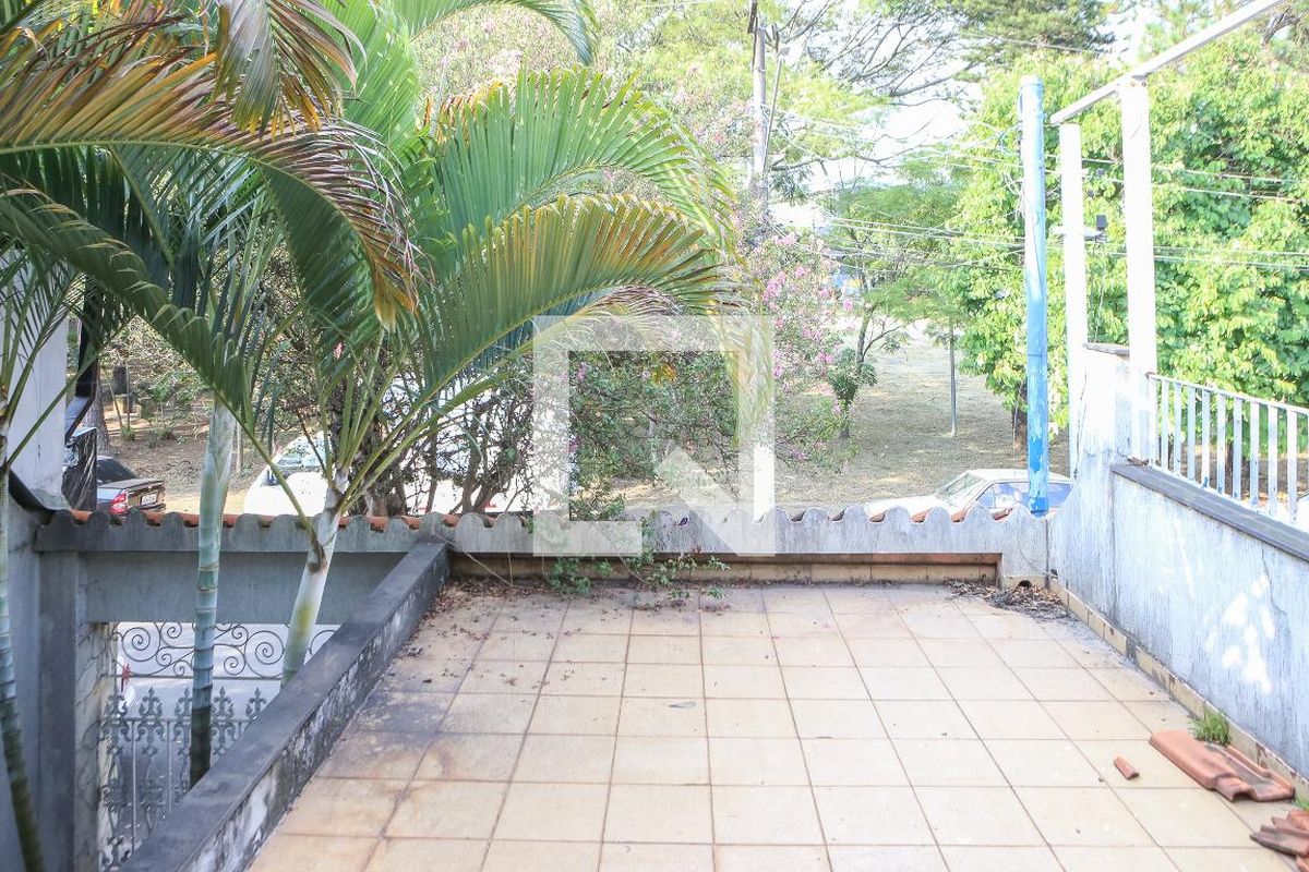 Casa, 3 quartos, 245 m² - Foto 40