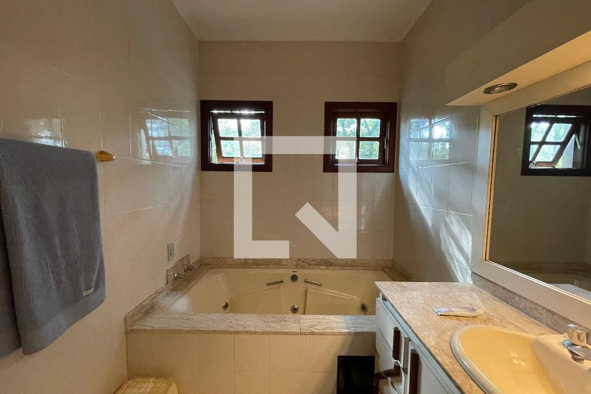 Casa, 3 quartos, 410 m² - Foto 52
