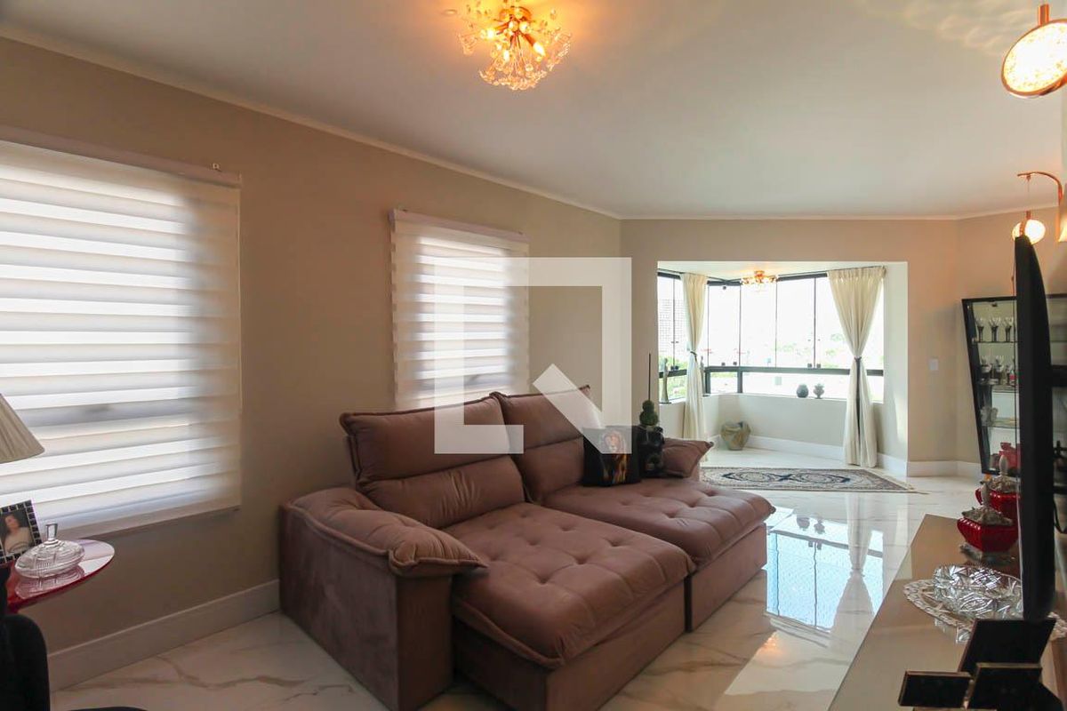 Apartamento, 2 quartos, 110 m² - Foto 4