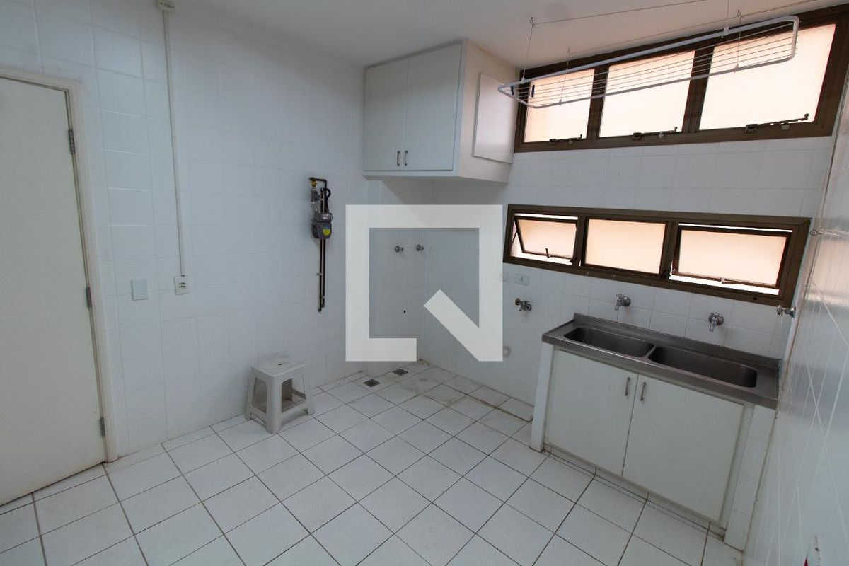 Apartamento à Venda - Cambuí, 6 Quartos,  450 m2 em , Campinas - sp | SoloBR