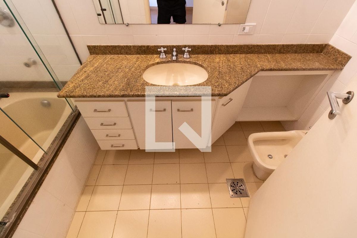 Apartamento à Venda - Cambuí, 6 Quartos,  450 m2 em , Campinas - sp | SoloBR
