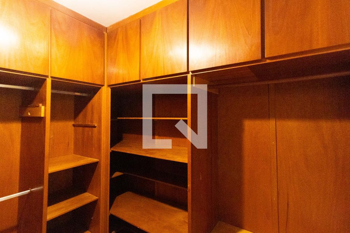 Apartamento à Venda - Cambuí, 6 Quartos,  450 m2 em , Campinas - sp | SoloBR