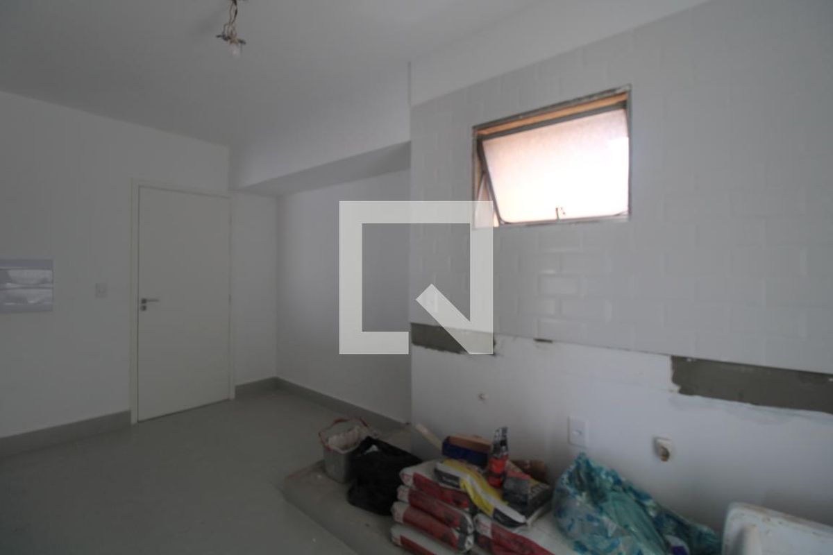 Apartamento à Venda - Bosque, 2 Quartos,  80 m2 em , Campinas - sp | SoloBR