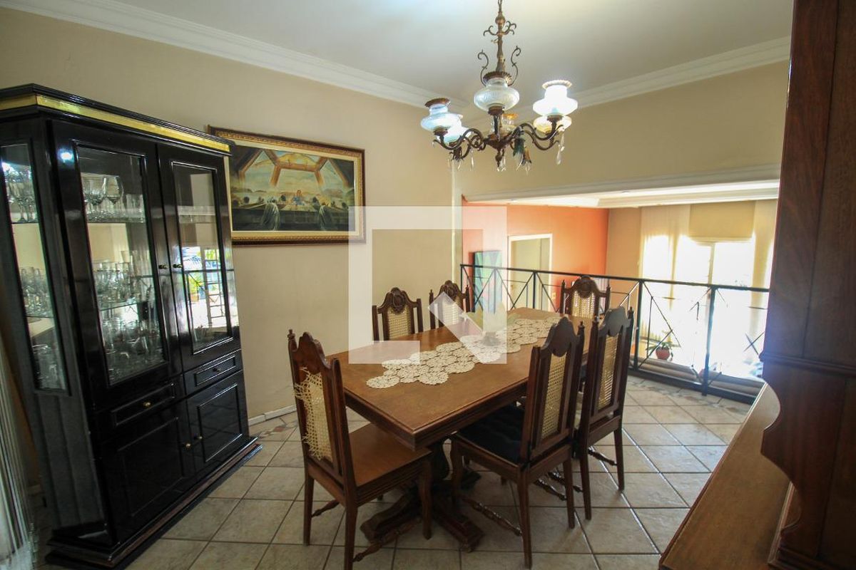 Casa, 3 quartos, 360 m² - Foto 19