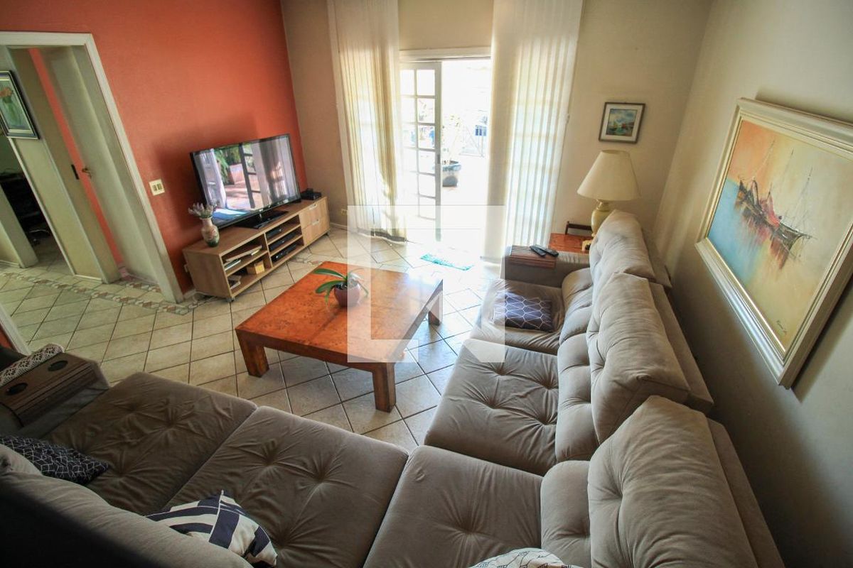 Casa, 3 quartos, 360 m² - Foto 2