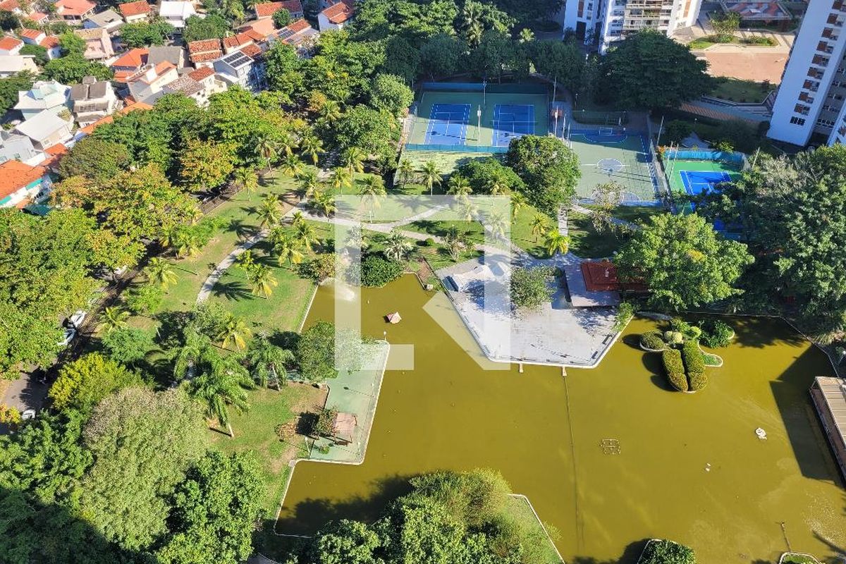 Cobertura, 3 quartos, 242 m² - Foto 32