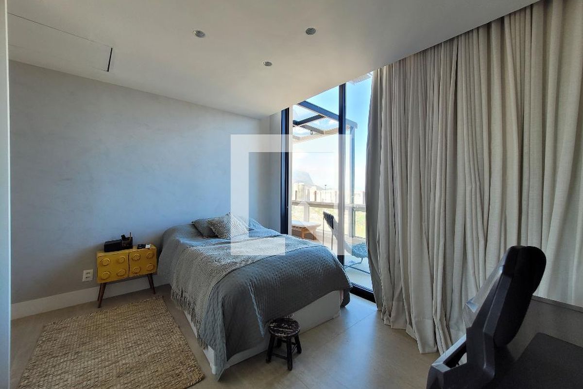 Cobertura, 3 quartos, 242 m² - Foto 16