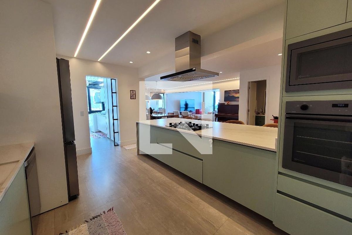 Cobertura, 3 quartos, 242 m² - Foto 86