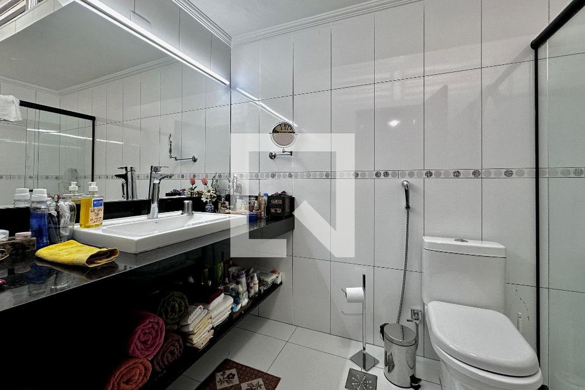 Casa, 3 quartos, 247 m² - Foto 17