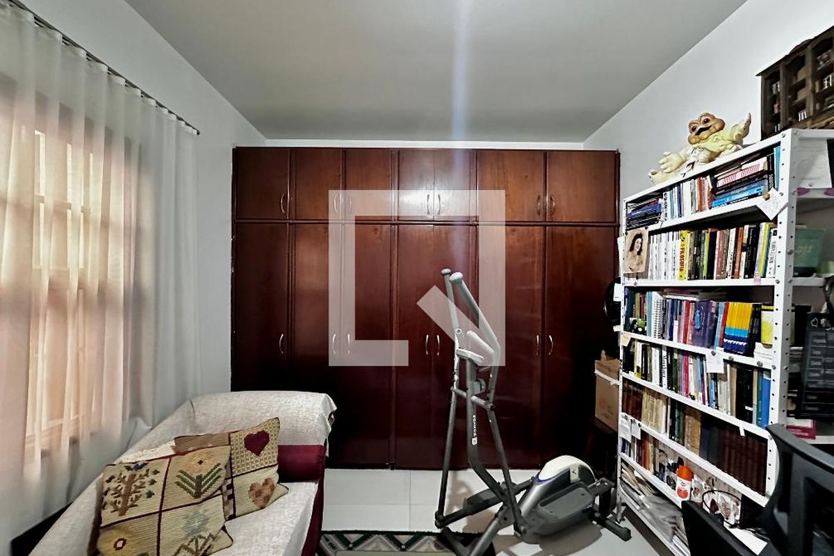 Casa, 3 quartos, 247 m² - Foto 28