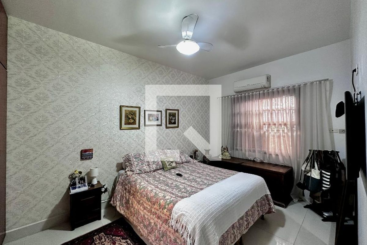 Casa, 3 quartos, 247 m² - Foto 11