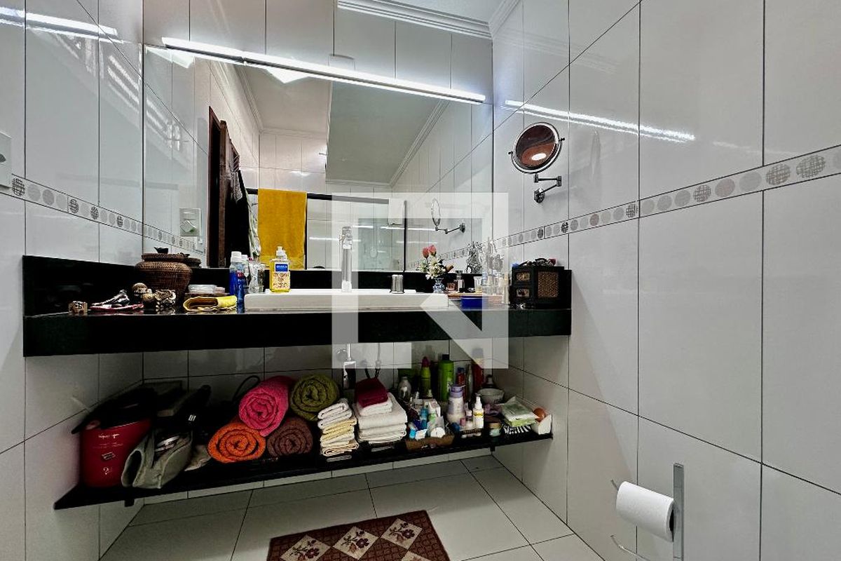 Casa, 3 quartos, 247 m² - Foto 19