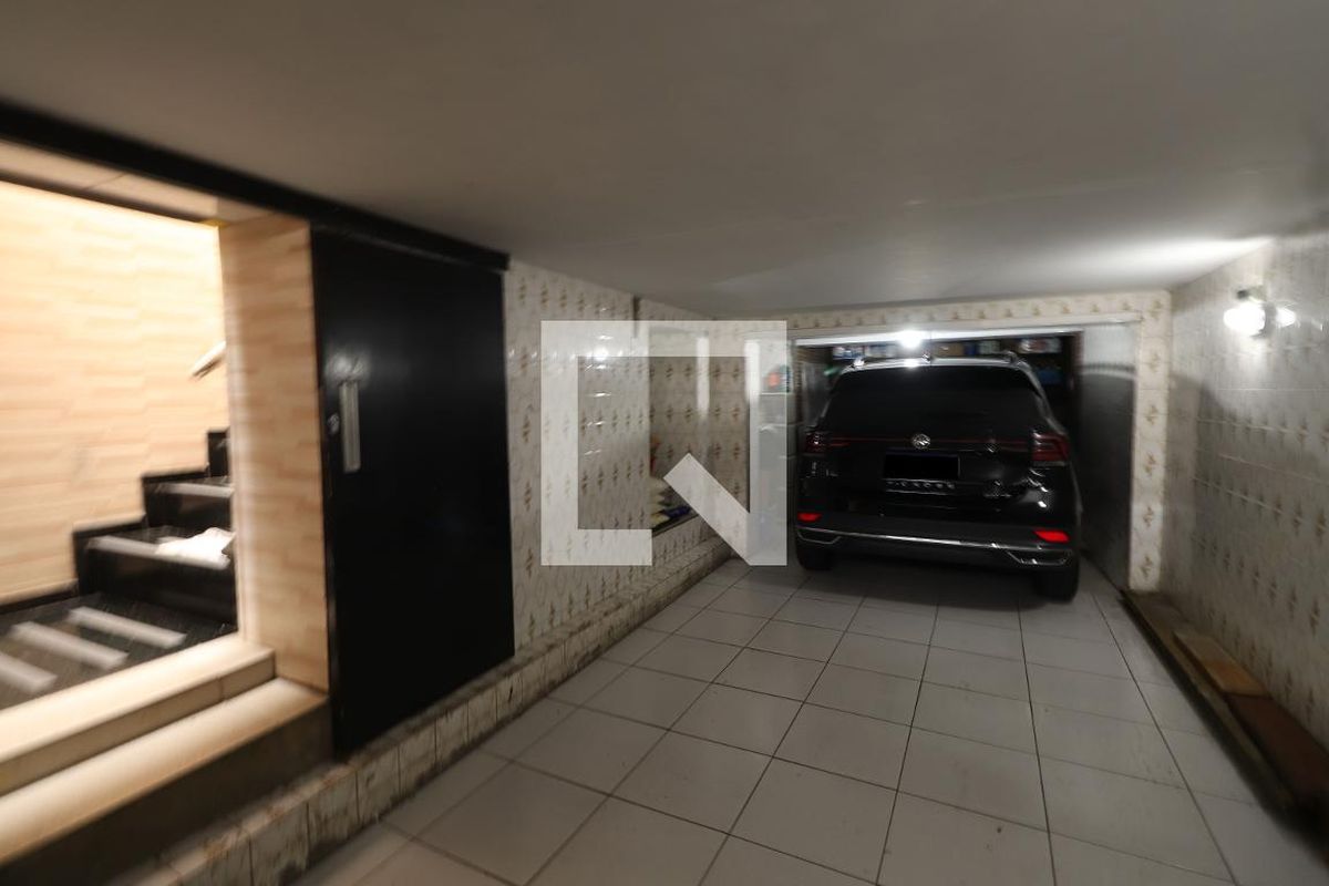 Casa, 3 quartos, 235 m² - Foto 172